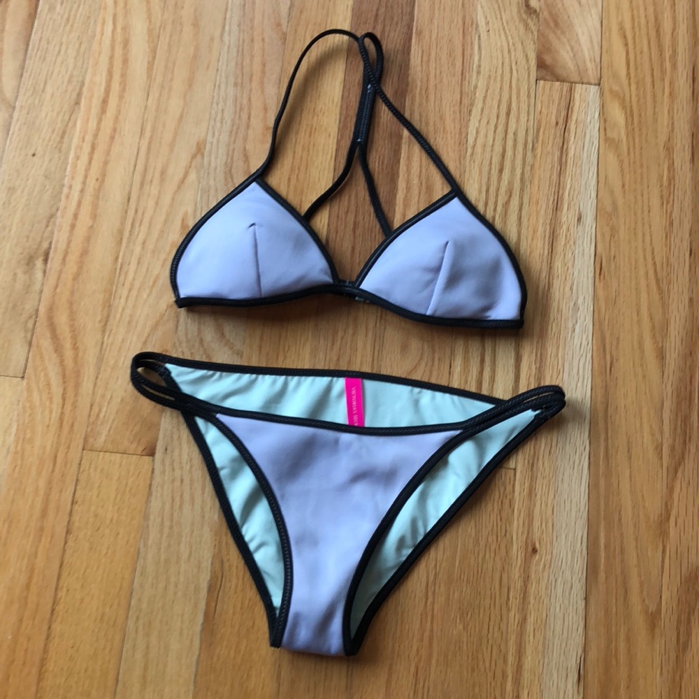 Reversible Victoria’s Secret bikini small